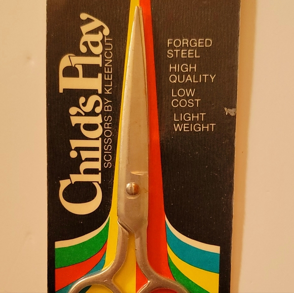 Vintage NIP Forged steel/high quality Childs Play Scissors - Picture 2 of 5